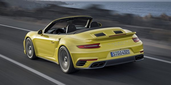Porsche не прави открити версии на пистовите си GT автомобили, най-бързото открито 911 е Turbo S Cabriolet. Което означава, че става въпрос за безумно бързо 911, което изисква твърда ръка в града и на пистата.